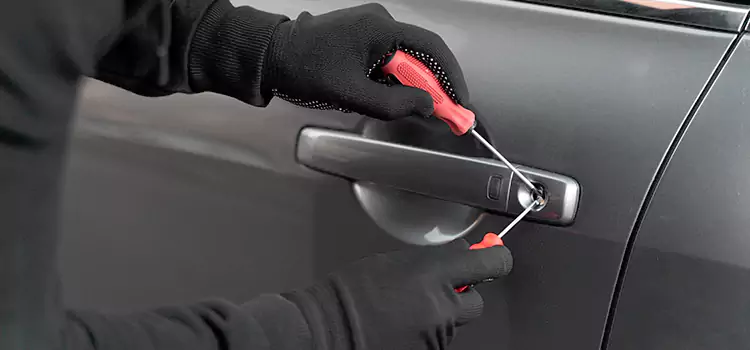 Locked Out of Car Help Ontario